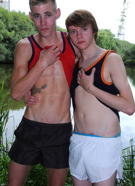 English young dude Blake Hanson and young dude Lewis Taylor have a good anal sex outside
