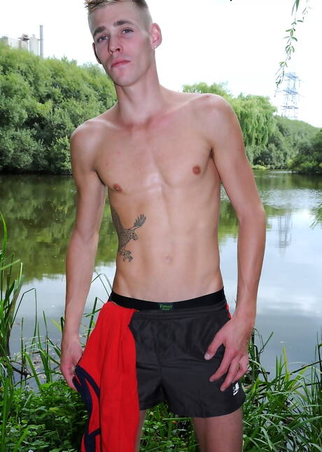 English young dude Blake Hanson and young dude Lewis Taylor have a good anal sex outside