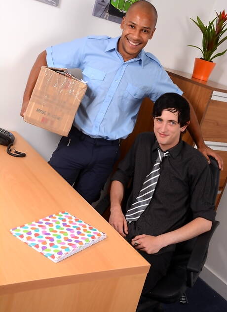 Der sexy Junge Cody Reed und der hinreißende Typ Drew Brody haben Analsex