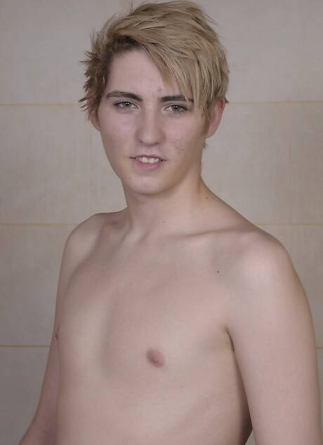 Staxus: Husky guy Andreas Ramirez and husky guy Kyle Dickson have a good sex