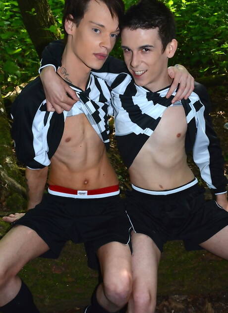 Twink Simon De Lany and young boy Skye Romeo sucking and screwing each other outside