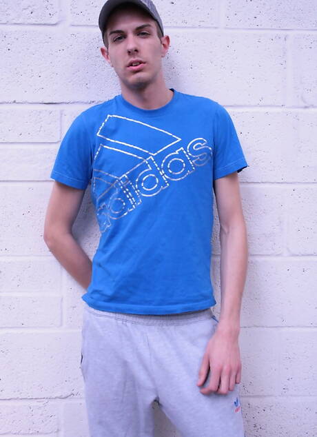 Gorący Jonny Ryder, Marco Strutt i Kyle Martin w gorącym trójkącie seksu analnego