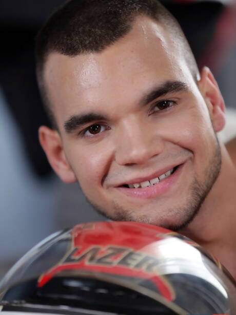 Staxus: Husky guy Tom Crua and czech young Yuri Adamov love each other