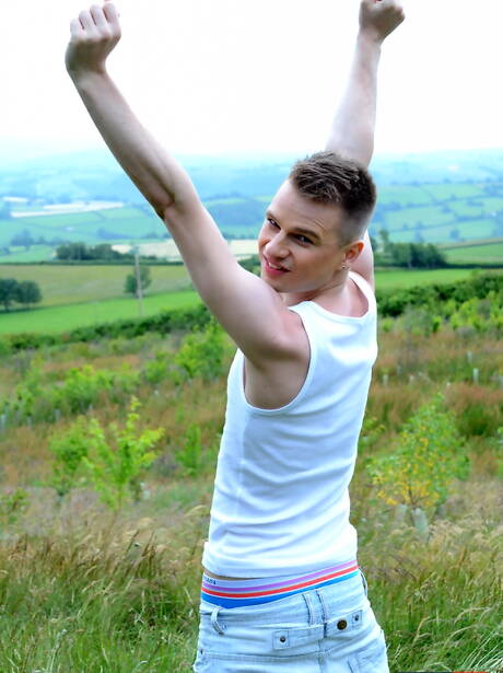 Staxus: Spanish young boy Josh Milk and polish beautiful boy Kamyk Walker in hard anal sex in kitchen