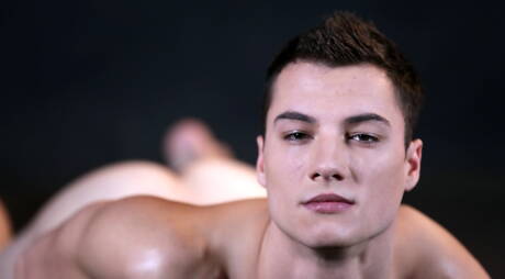 Czech strongman Sam Williams and young Troy Vara have a good anal sex with fisting