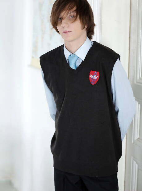 Czech pretty boy Jason Mike and hot twink Richie Hajek have a good anal sex outside