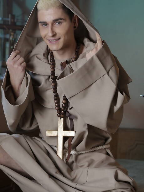 Felix Webster, Troy Stevenson and Will Sims in threesome fuck scene