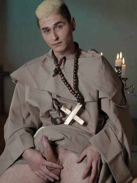 Felix Webster, Troy Stevenson and Will Sims in threesome fuck scene