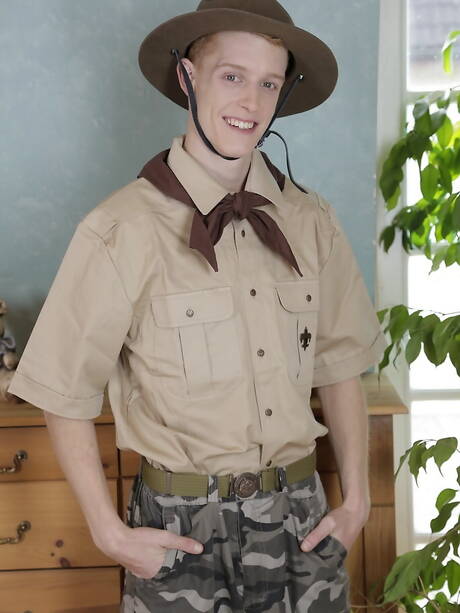 O lindo garoto Darryl Declan e o gostoso twink eslovaco Will Sims fazem sexo quente