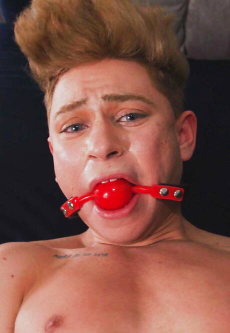 Seksowni Amerykanie, muskularny Dominic Pacifico i młody chłopak Daniel Hausser mocno związani