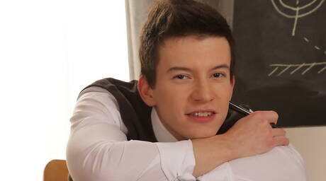 Der tschechische Superhengst Francisco Ruck und der polnische harte Kerl Kris Wallace bohren einen Arsch