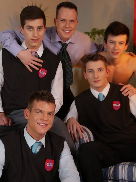 Johan, Ryan Olsen, Finn Hornet, Dion w dzikim seksie grupowym