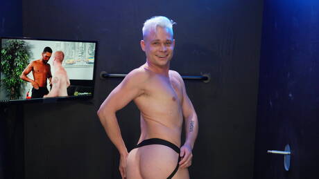 Two american boys tough guy Pierce Paris and beautiful boy Andrew Connor make a love