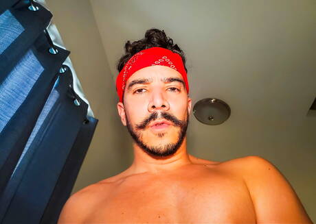 Der attraktive Amerikaner Alessio Vega und der kräftige Kanadier Romeo Davis lieben sich