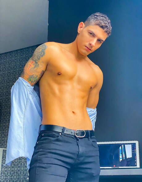 Amateur Gay Pov: Stud Bastian Karim fuck ass after sucking dick