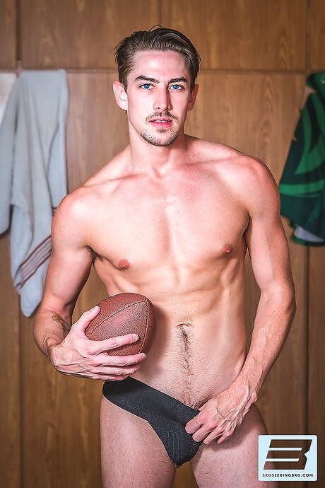 American stars stud Jack Hunter and superstud Matt Hart drilling an ass