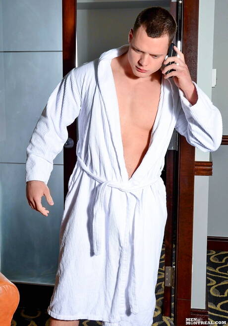 Superstud Mickelo Evans and canadian bodybuilder Marko Lebeau have a good sex