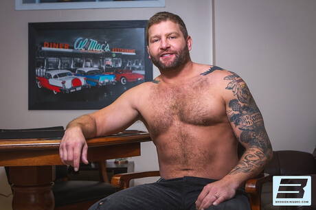 Hot american guys bear Colby Jansen and hairy stud Cory Kane in hot ass bang