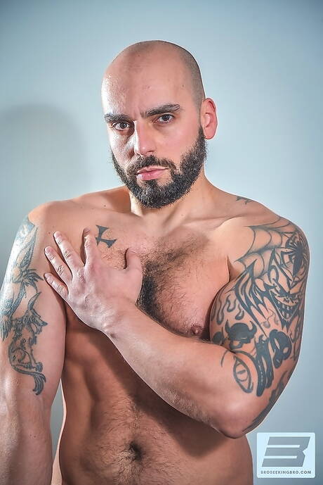 Hunter Sykes e il muscoloso canadese Johnny Venture si amano