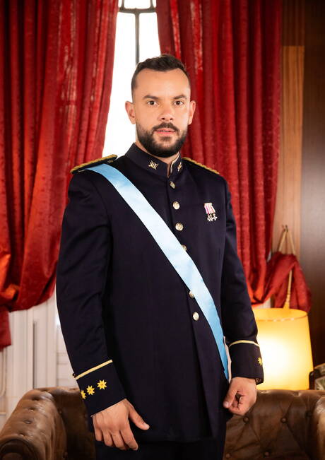 Men.com: Muscular Sir Peter and muscular Justin Jett have a hot sex