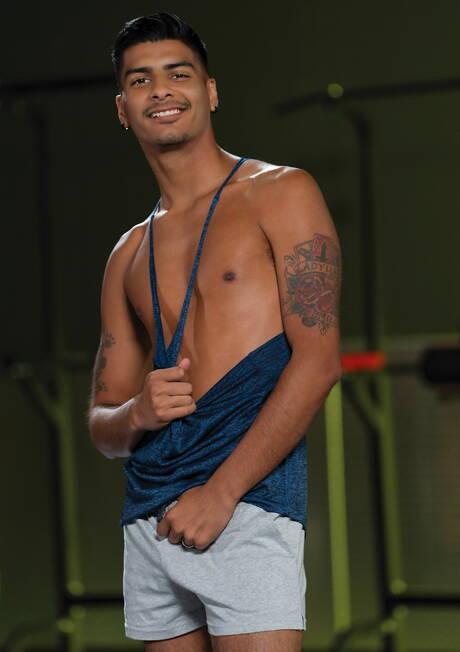 Fisting Central: Hot american guys pretty boy Andrew Connor and young boy Apollo Fates love each other with fisting