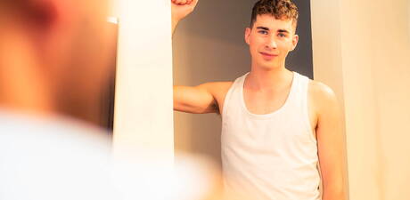 Beefcake Darenger Mccarthy and husky guy Jake Nobello have a good oral sex