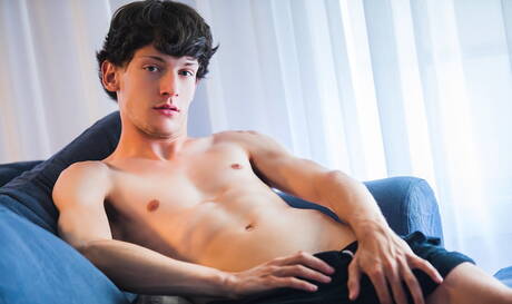 Il giovane canadese Edward Terrant e l