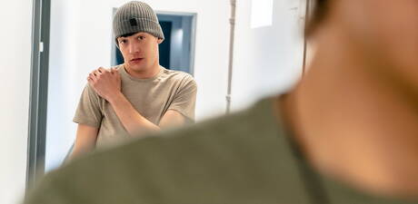 Canadian beautiful boy Edward Terrant and superstud Leo Louis banged each other