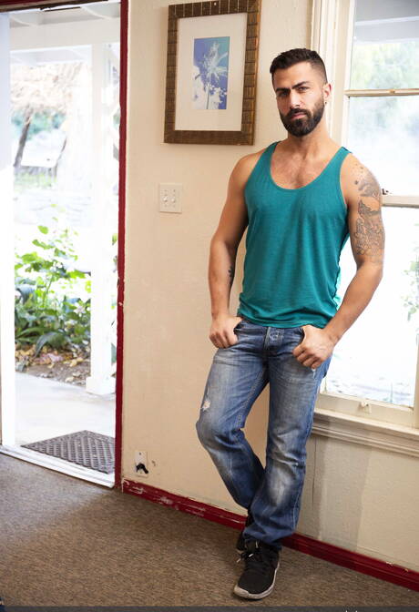 Masqulin: Nice american boys otter Adam Ramzi and beefcake Cayden Stone have a good anal sex