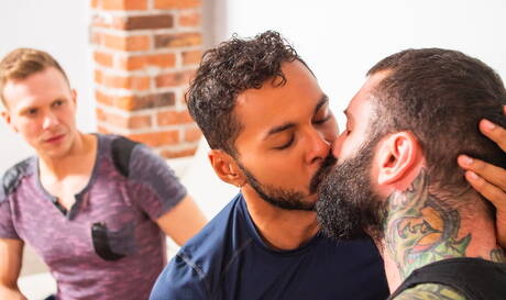 Masqulin: Hot boysEthan Chase, Markus Kage and Milo Madera drilling an ass