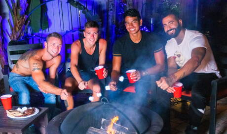 Chad, Jay, Johnny Hunter und Rikk York ficken sich gegenseitig