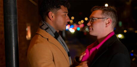 Latin bodybuilder Kenzo Alvarez and canadian twink Marco Bianchi have anal sex outdoor