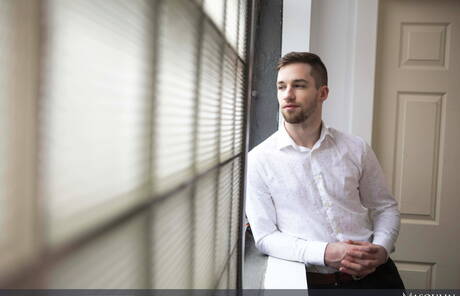 健壯的Tanner Hall和加拿大大力士Thyle Knoxx激情做愛