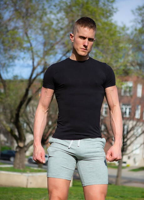 Masqulin: Luke West and canadian hot bear Markus Kage have a hot couple sex outdoor