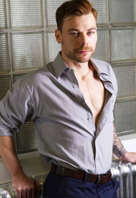 Beautiful buddy Igor Romani and beautiful boy Manuel Skye fuck ass after sucking