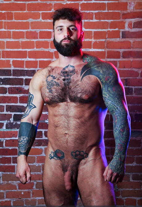Hunk tattooed Jay Dymel , Markus Kage , Ryan Stone doing trio in hotel