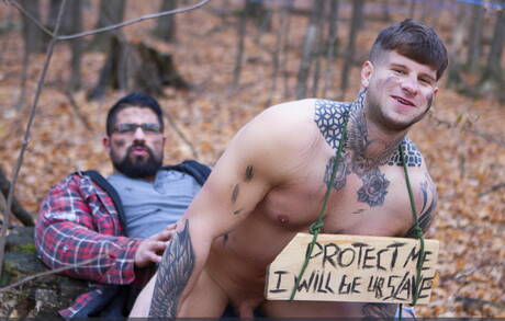 Andrew Green and canadian bull Ryan Bones sucking and screwing each other outside