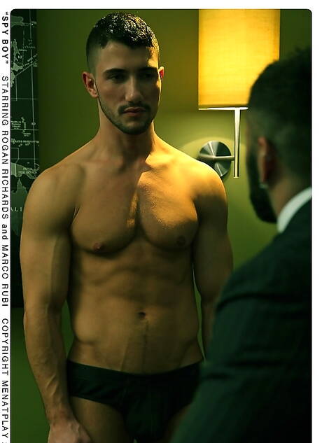 Der italienische Bulle Marco Rubi und der australische reife Bär Rogan Richards lieben sich