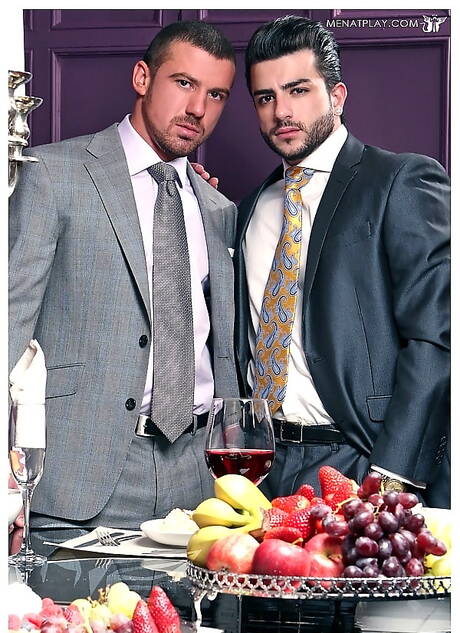 帥哥 Harry Louis 和身材魁梧的 Marco Sessions 互相吸吮和操弄