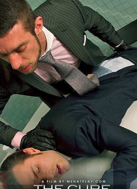 Men At Play: Sexy boys Cavin Knight, Justin Harris and Scott Carter in threesome fuck action