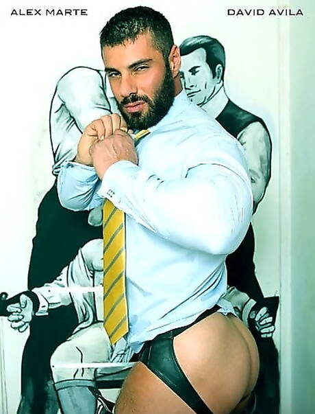 Italian bodybuilder Alex Marte and  David Avila fuck after blowjob