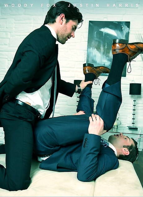 Muscular Justin Harris and well-built Woody Fox have a good anal sex