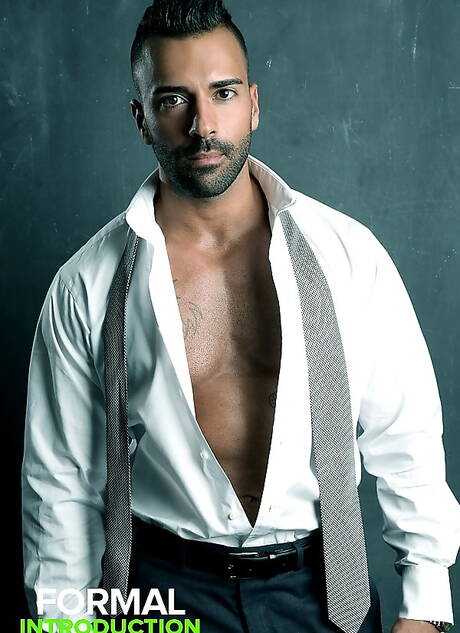 Men At Play: 매력적인 남자 토니 기스와 관능적인 남자 토니 리베라가 엉덩이를 뚫고 있다