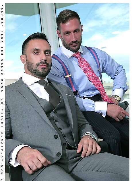 性感男孩 Caleb Roca 和性感夥伴 Flex 鑽屁股