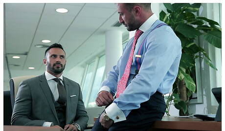 性感男孩 Caleb Roca 和性感夥伴 Flex 鑽屁股