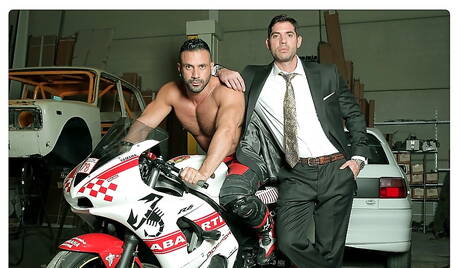 帥哥 Axel Brooks 和性感男神 Flex 激情做愛