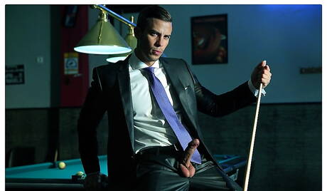 O durão Denis Vega e o super garanhão Maikel Cash fazem sexo quente