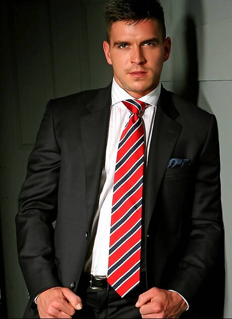 Nasty boys Alec Hills, Justin King and Paddy Obrian in hot threesome ass bang