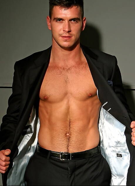 Nasty boys Alec Hills, Justin King and Paddy Obrian in hot threesome ass bang