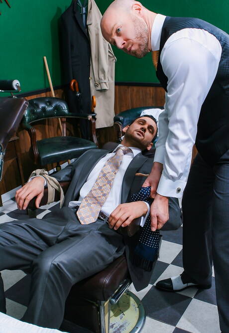 Il sexy amico Marco Wilson e il bellissimo ragazzo Nathan Price si amano